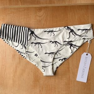 RARE Boys + Arrows Wallace Primal Bottom NWT